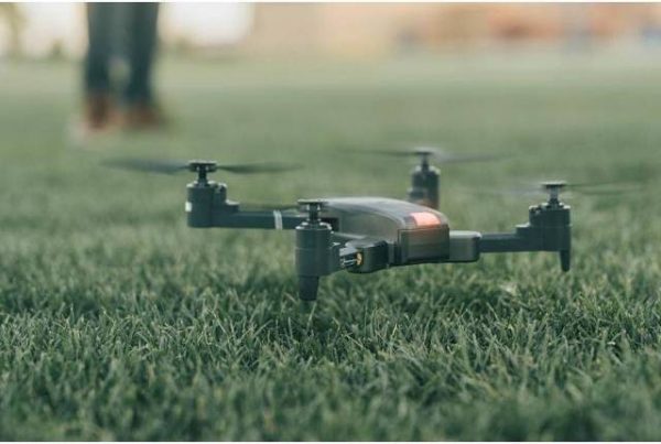 Vivitar Skyhawk foldable video gps drone