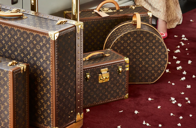 Louis Vuitton Outlet Store – Authentic Luxury Bags & Accessories at Factory-Direct Prices